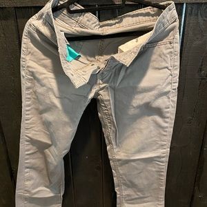 Levi’s chinos/jeans